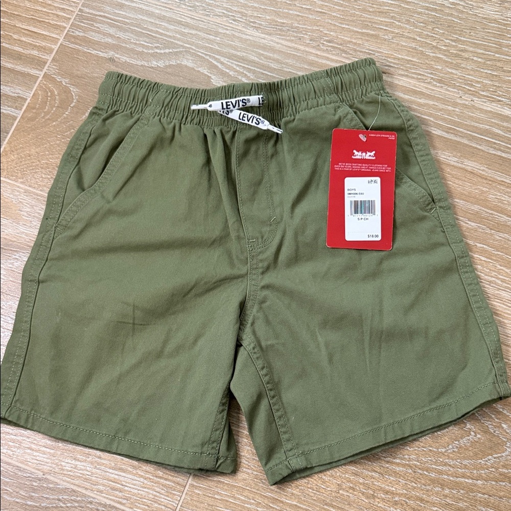 NWT Boy’s Levi's Khaki Green Casual Shorts